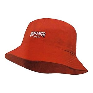 BEEFEATER LONDON REVERSIBLE RED BUCKET HAT - BNIB